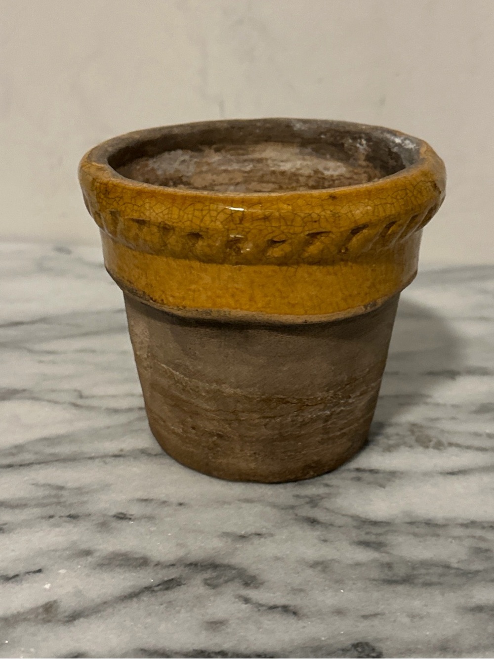 Glazed Yellow-Rim Terracotta Pot RRP Roseville OH - Picture 10 of 10